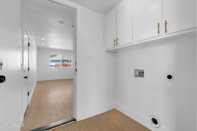 1368 Laser Court, Sparks, NV 89436