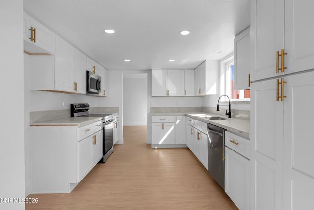 1368 Laser Court, Sparks, NV 89436