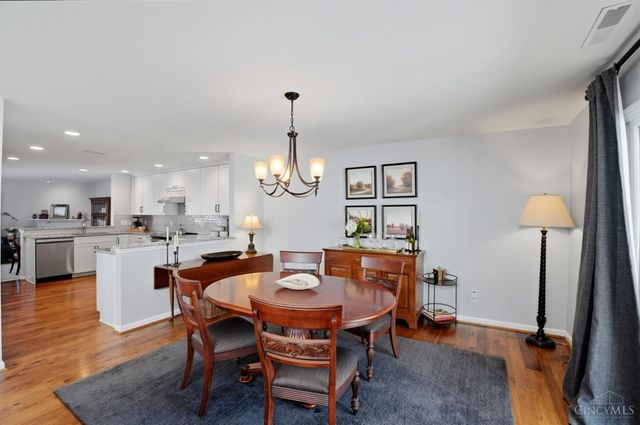 318 Miami Lakes Drive, Milford, OH 45150