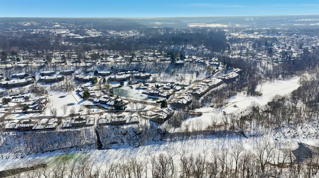 318 Miami Lakes Drive, Milford, OH 45150