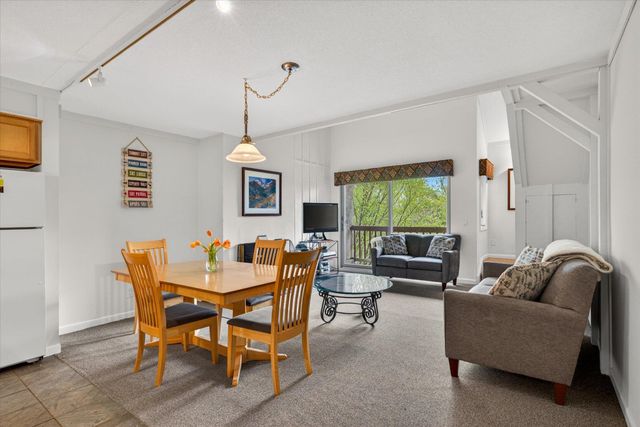 695 E Mountain Rd Unit E-7, Killington, VT 05751