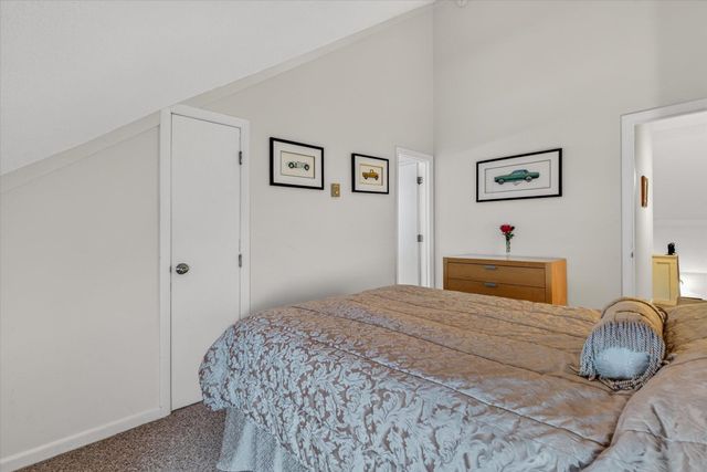 695 E Mountain Rd Unit E-7, Killington, VT 05751