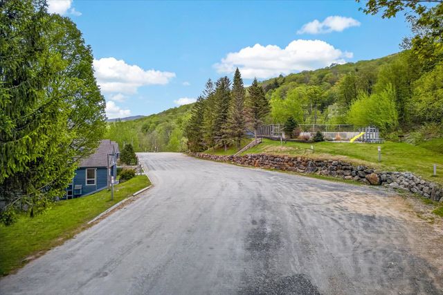 695 E Mountain Rd Unit E-7, Killington, VT 05751