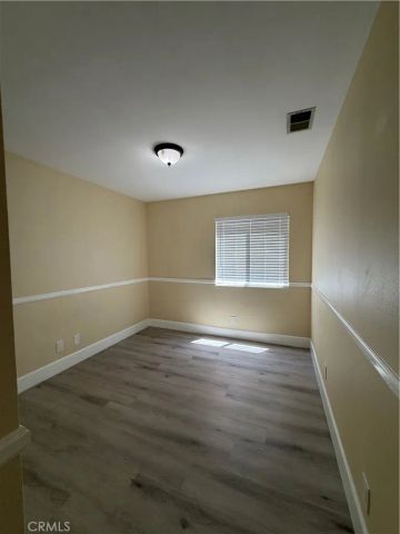 25420 Sheffield Ln, Saugus, CA 91350