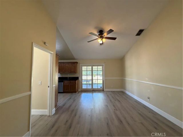 25420 Sheffield Ln, Saugus, CA 91350