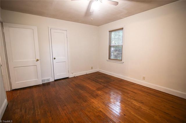 615 Corona Street, Winston-salem, NC 27103