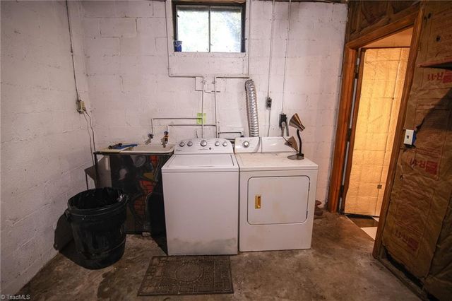 615 Corona Street, Winston-salem, NC 27103