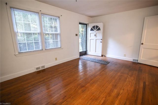 615 Corona Street, Winston-salem, NC 27103