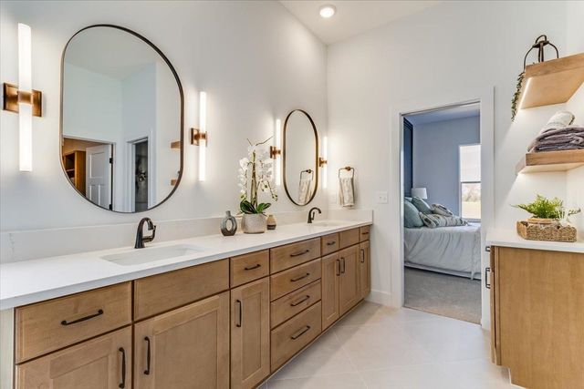 261 N Ciderbluff Ct., Wichita, KS 67052