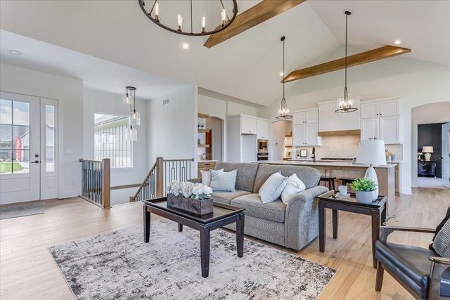 261 N Ciderbluff Ct., Wichita, KS 67052