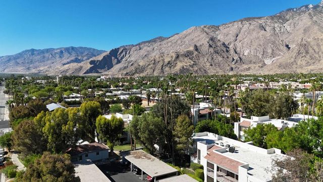 1725 N Via Miraleste 2121, Palm Springs, CA 92262