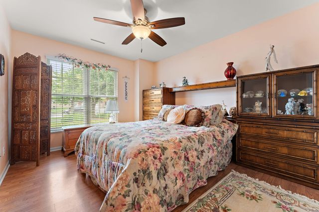 1138 Cherrywood Lane, Schererville, IN 46375