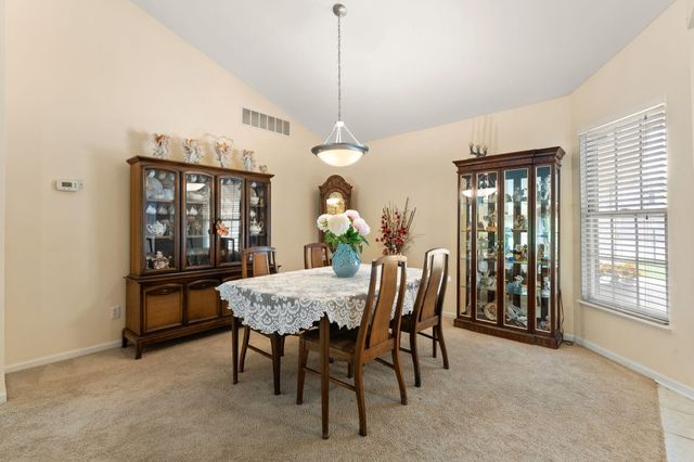 1138 Cherrywood Lane, Schererville, IN 46375