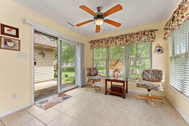 1138 Cherrywood Lane, Schererville, IN 46375