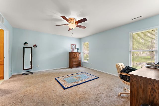 1138 Cherrywood Lane, Schererville, IN 46375