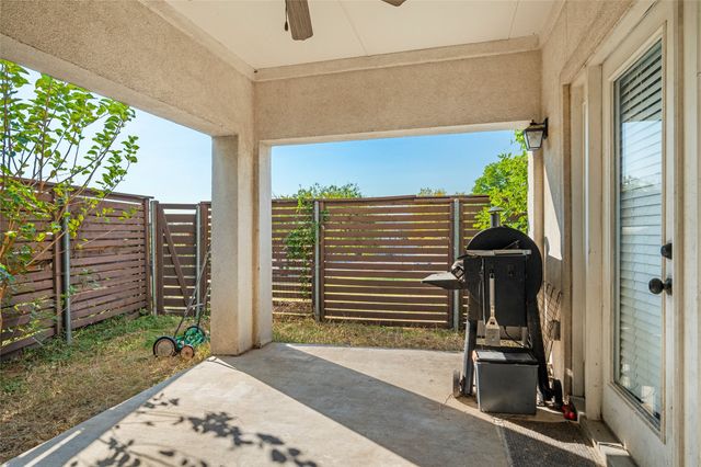 1906 Malone Cliff View, Dallas, TX 75208