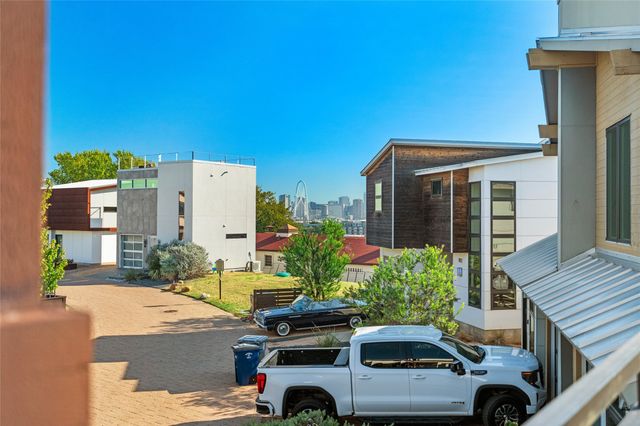 1906 Malone Cliff View, Dallas, TX 75208