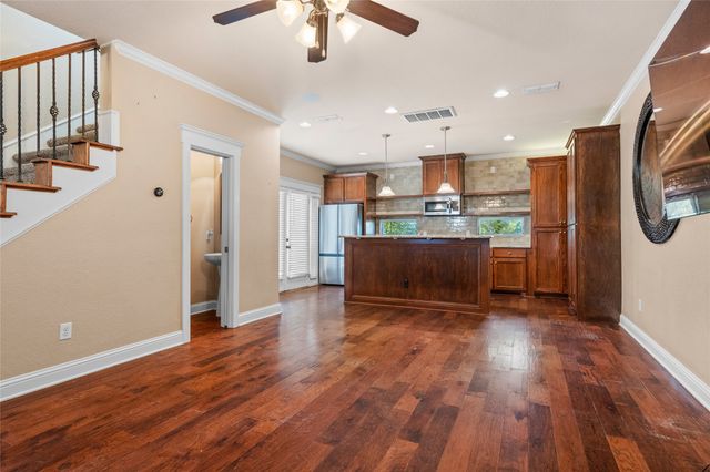 1906 Malone Cliff View, Dallas, TX 75208