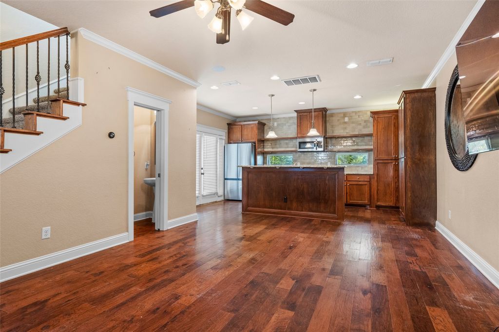 1906 Malone Cliff View, Dallas, TX 75208 — photo 5