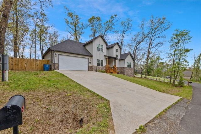 86 Rillington Drive, Bella Vista, AR 72714