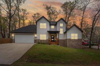 86 Rillington Drive, Bella Vista, AR 72714