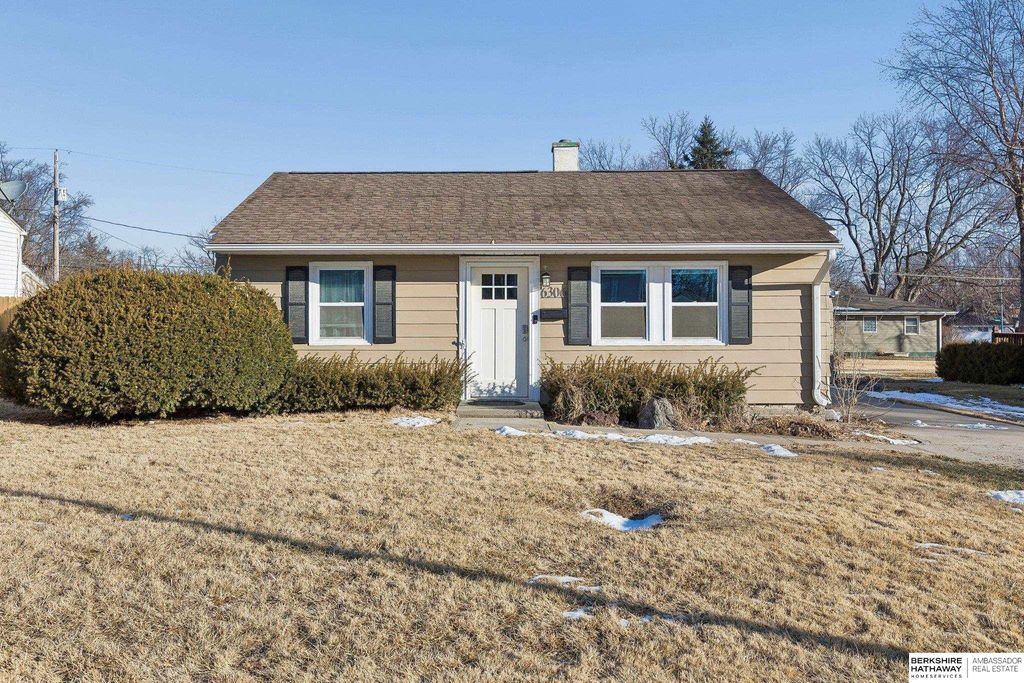 6306 Spaulding Street, Omaha, NE 68104