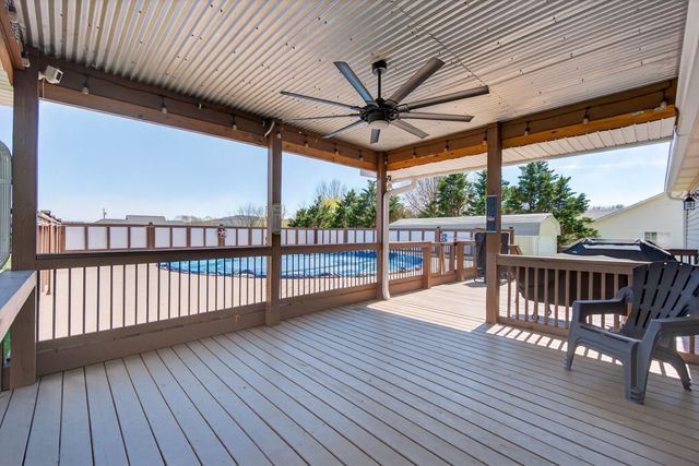 3432 WJ Robinson Rd, Cookeville, TN 38506