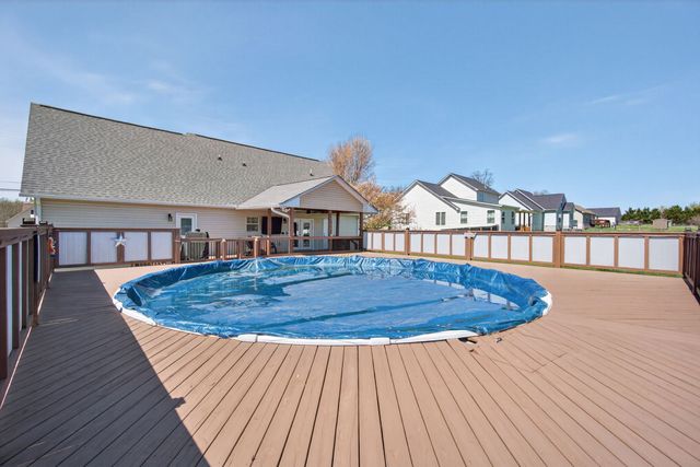 3432 WJ Robinson Rd, Cookeville, TN 38506