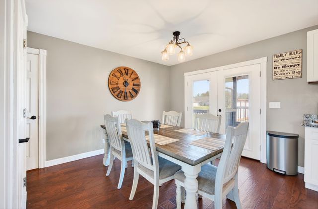 3432 WJ Robinson Rd, Cookeville, TN 38506