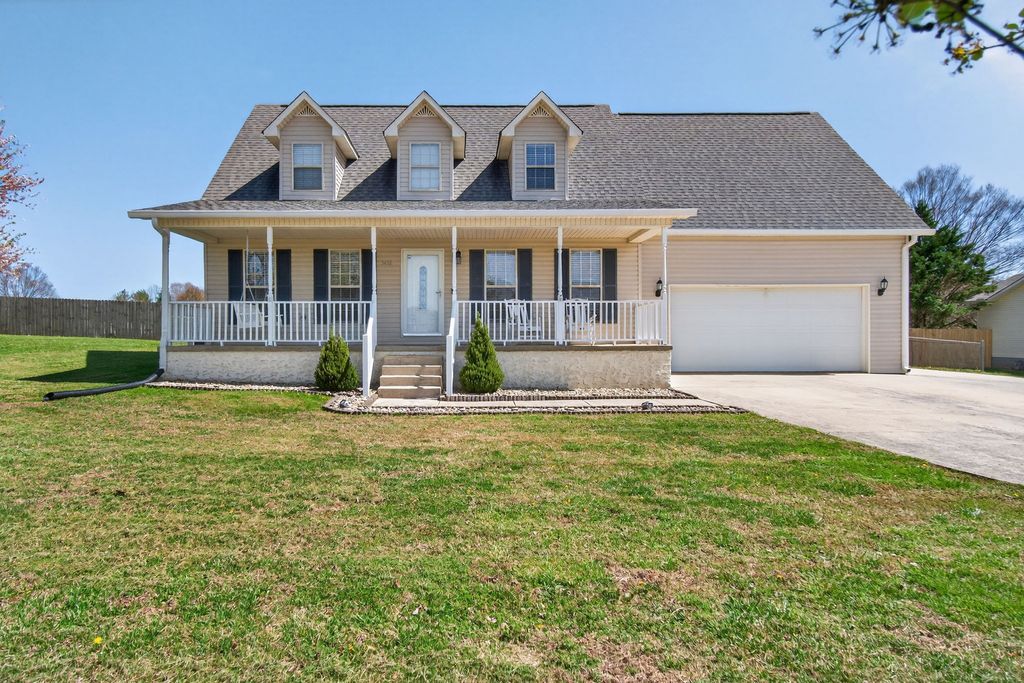3432 WJ Robinson Rd, Cookeville, TN 38506