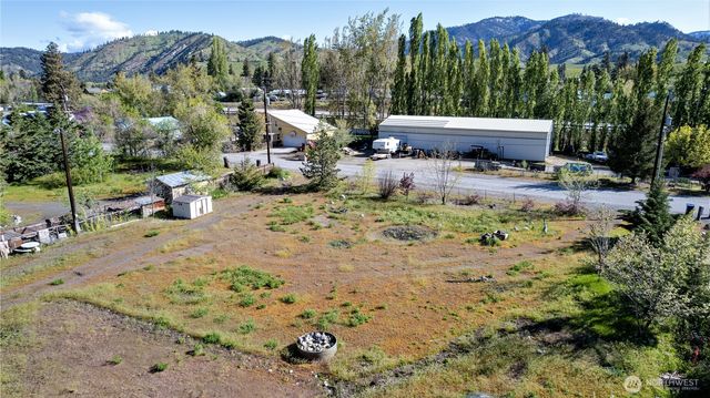 8829 Josephine Avenue, Dryden, WA 98821