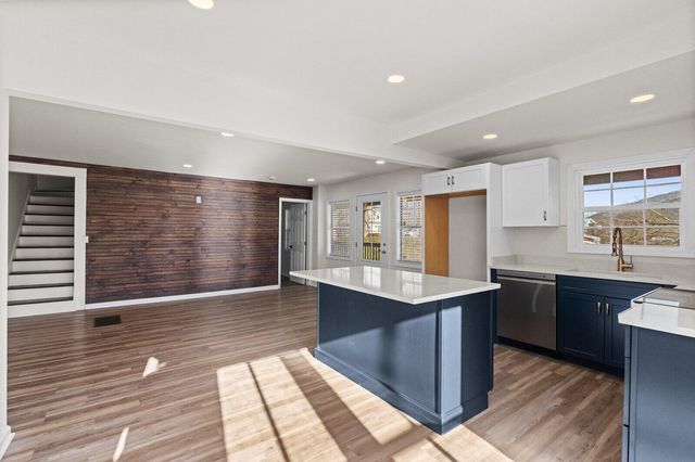 213 Southern College Street, Graysville, TN 37338