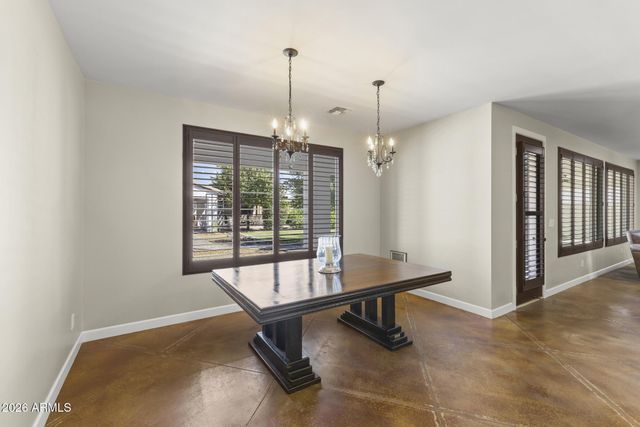 8416 W Sands Court W, Peoria, AZ 85383