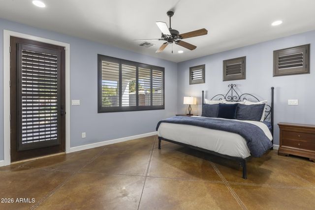 8416 W Sands Court W, Peoria, AZ 85383
