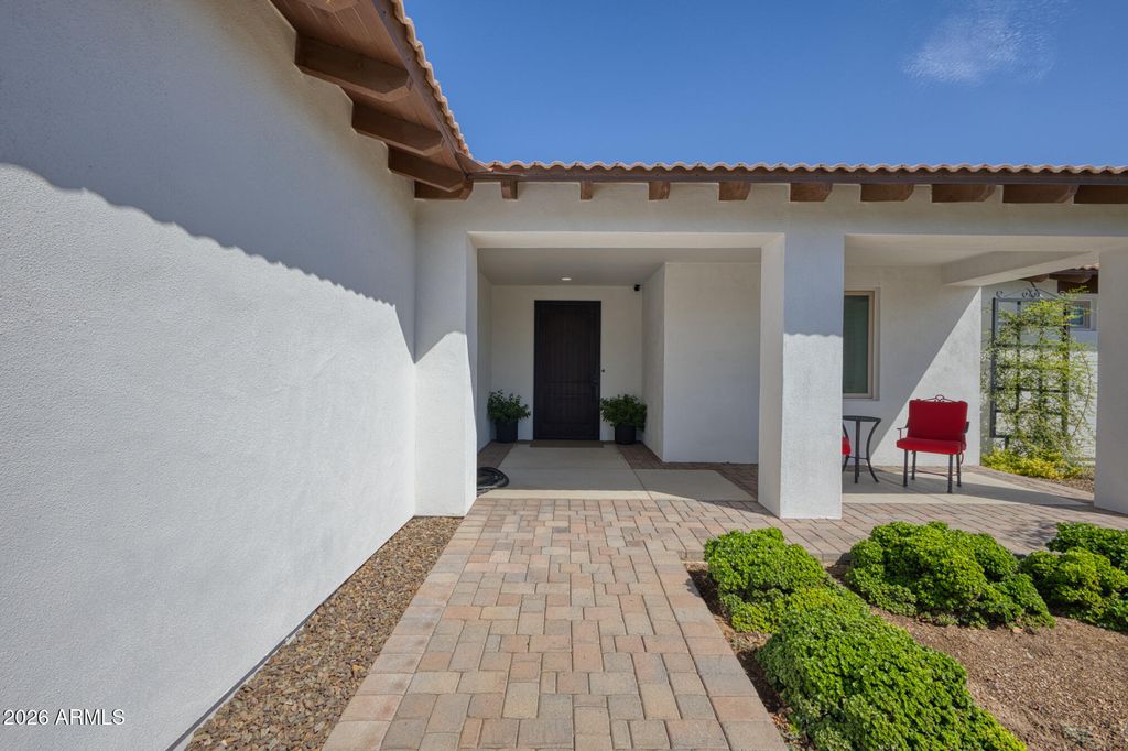 8416 W Sands Court W, Peoria, AZ 85383 — photo 2