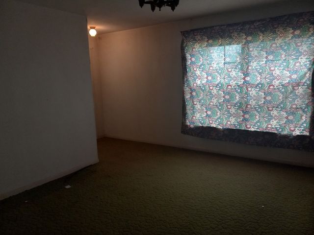 108 W Stroud Street, Frost, TX 76641