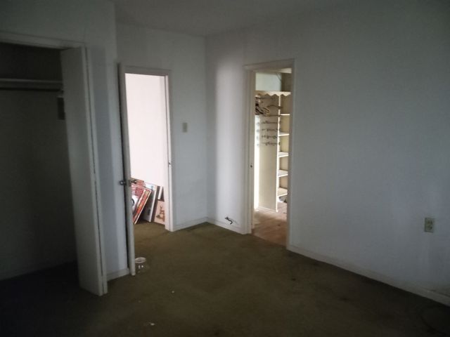 108 W Stroud Street, Frost, TX 76641
