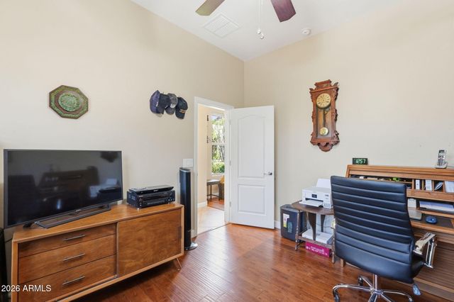 5504 W STRAIGHT ARROW Lane, Phoenix, AZ 85083