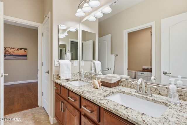 5504 W STRAIGHT ARROW Lane, Phoenix, AZ 85083