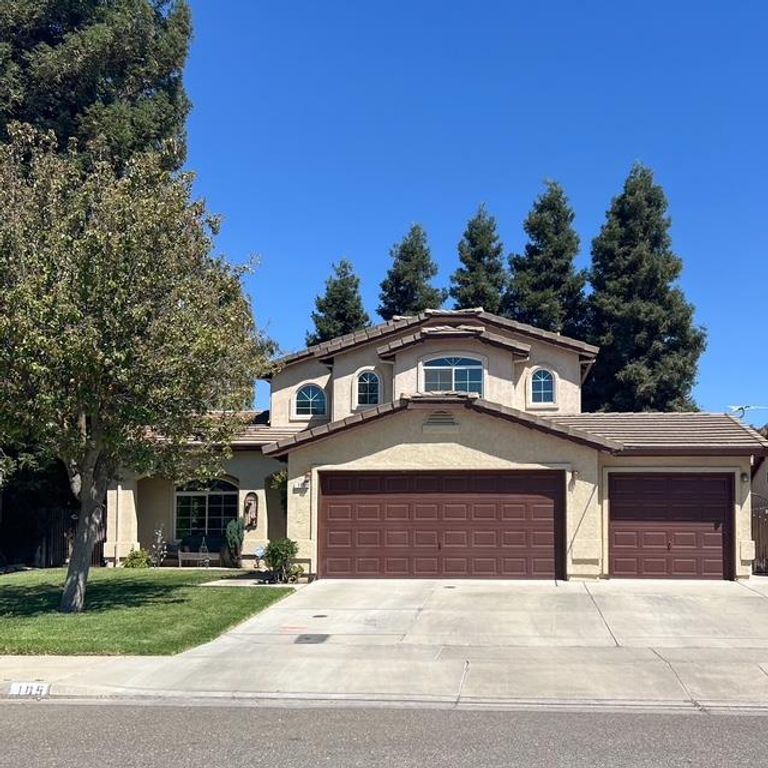 105 Cedar Court, Chowchilla, CA 93610