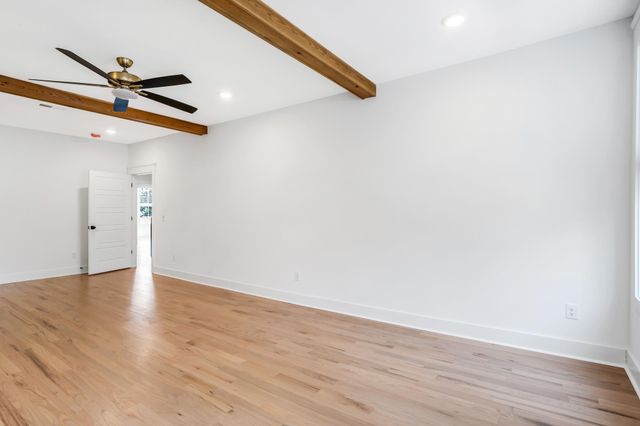 1902 12th Ave, N, Nashville, TN 37208
