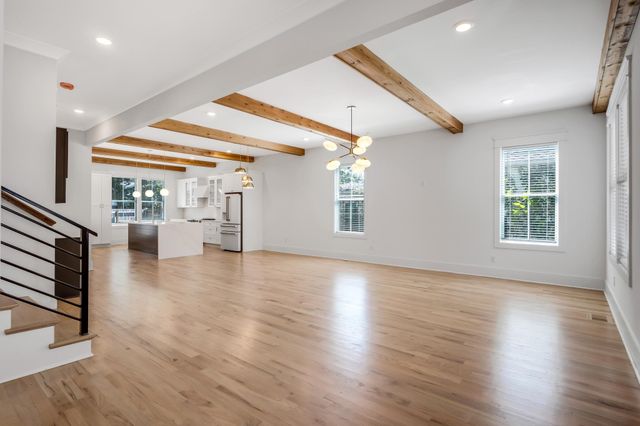 1902 12th Ave, N, Nashville, TN 37208