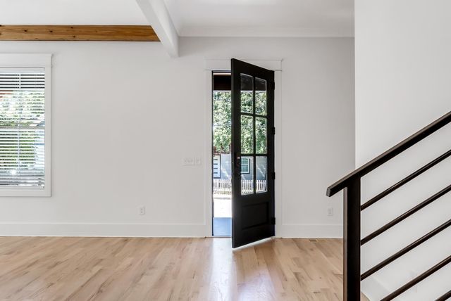1902 12th Ave, N, Nashville, TN 37208