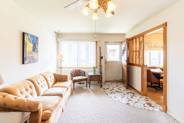 6046 S Melvina Avenue, Chicago, IL 60638