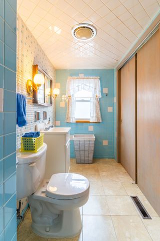 6046 S Melvina Avenue, Chicago, IL 60638