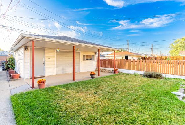 6046 S Melvina Avenue, Chicago, IL 60638