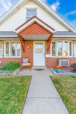6046 S Melvina Avenue, Chicago, IL 60638