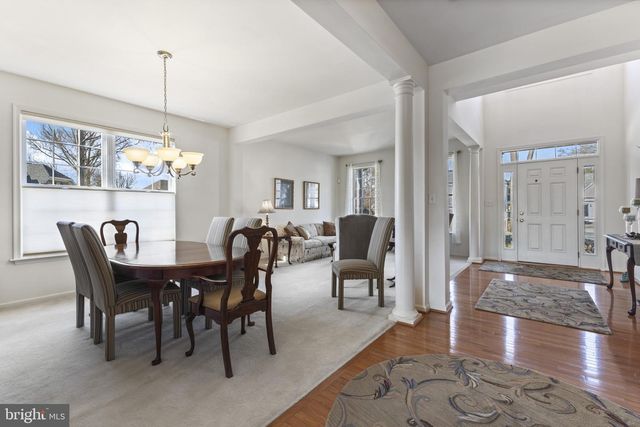 1868 ROBERTA DR, Chester, MD 21619