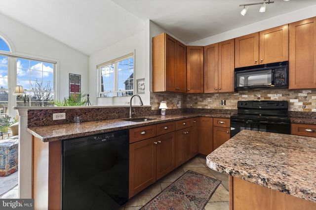 1868 ROBERTA DR, Chester, MD 21619