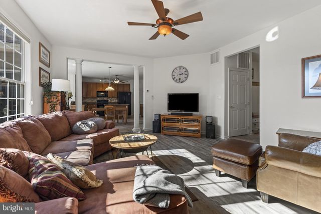 1868 ROBERTA DR, Chester, MD 21619